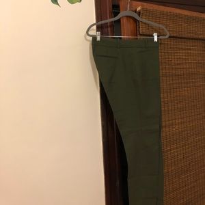 Minnie hunter green cigarette pants